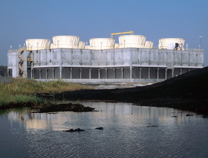 Concrete-spx-cooling-tower
